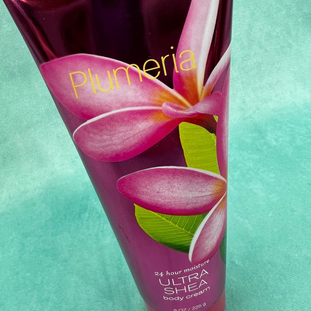 NWT Bath & Body Works Plumeria Shea Cream